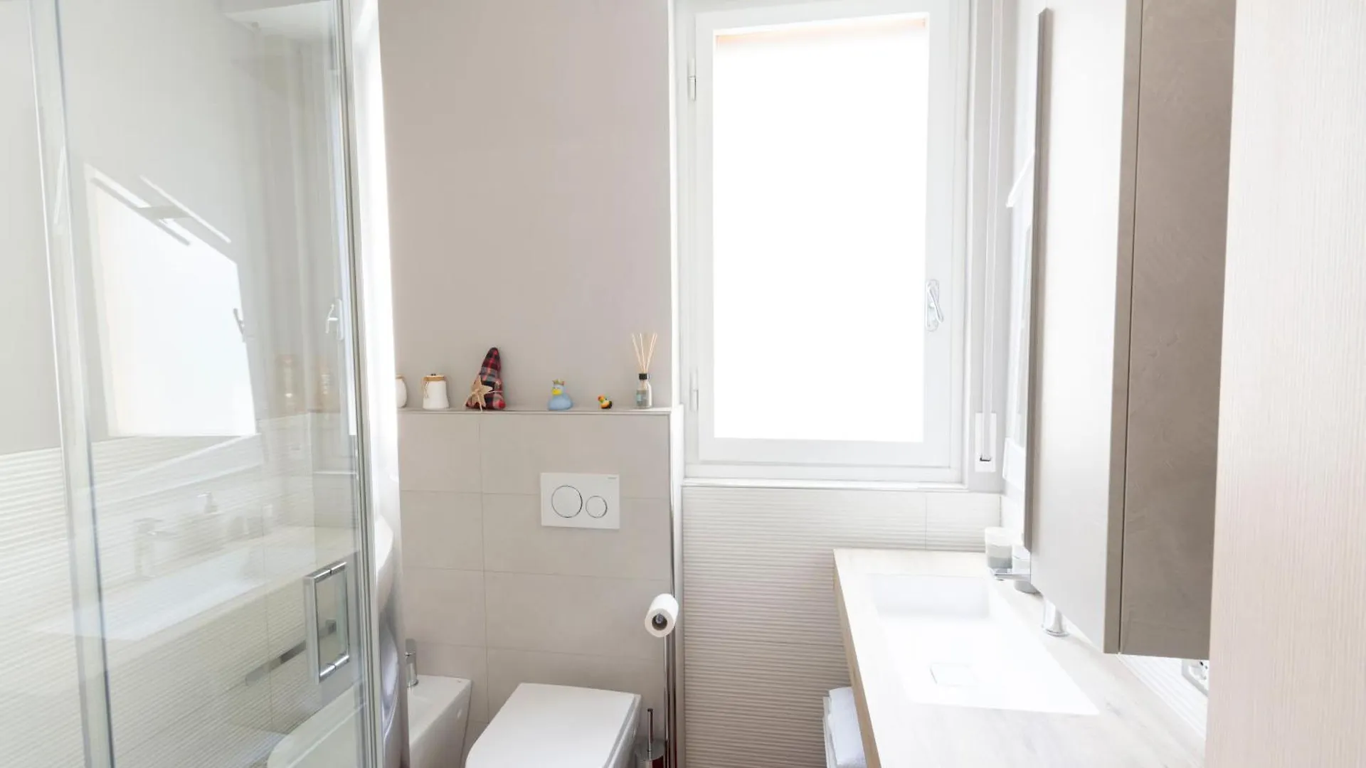Wonder Apartment & Free Parking Florence Italy